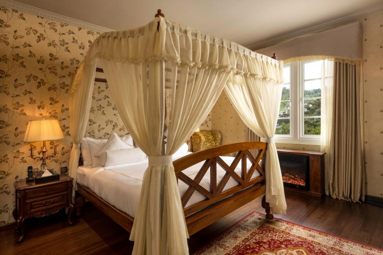 The Westbury Palace Nuwara Eliya Bagian luar foto