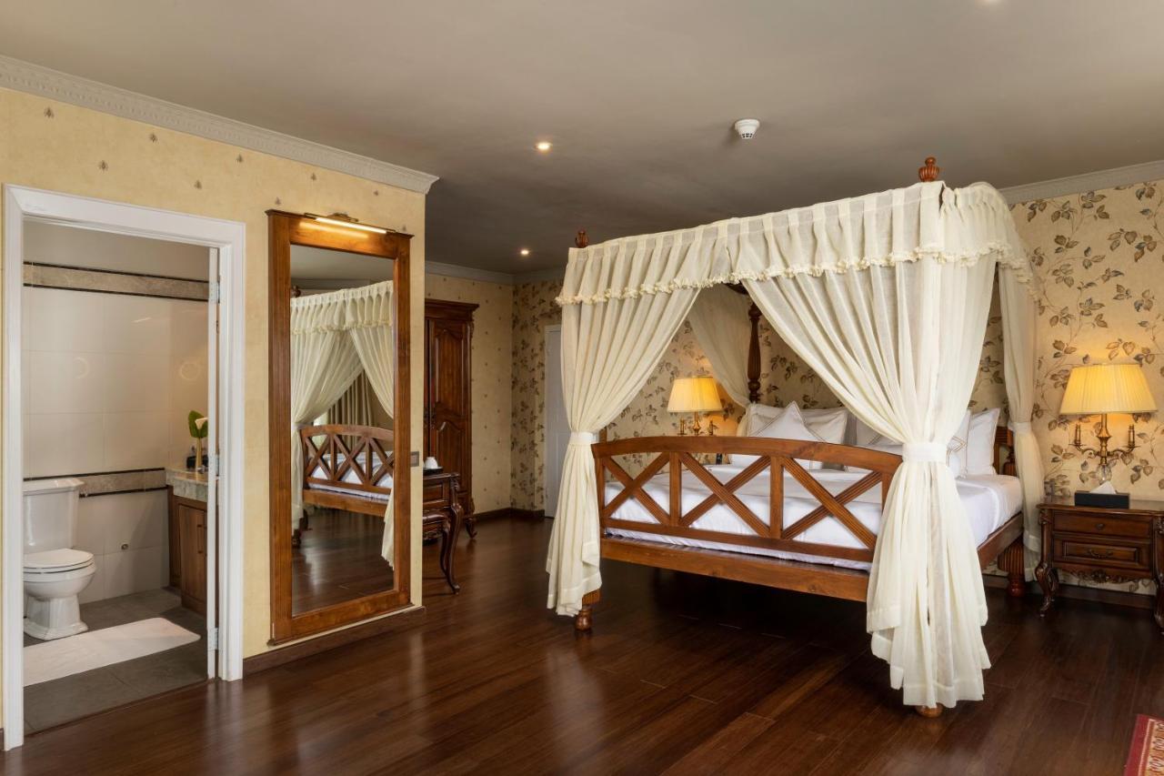 The Westbury Palace Nuwara Eliya Bagian luar foto