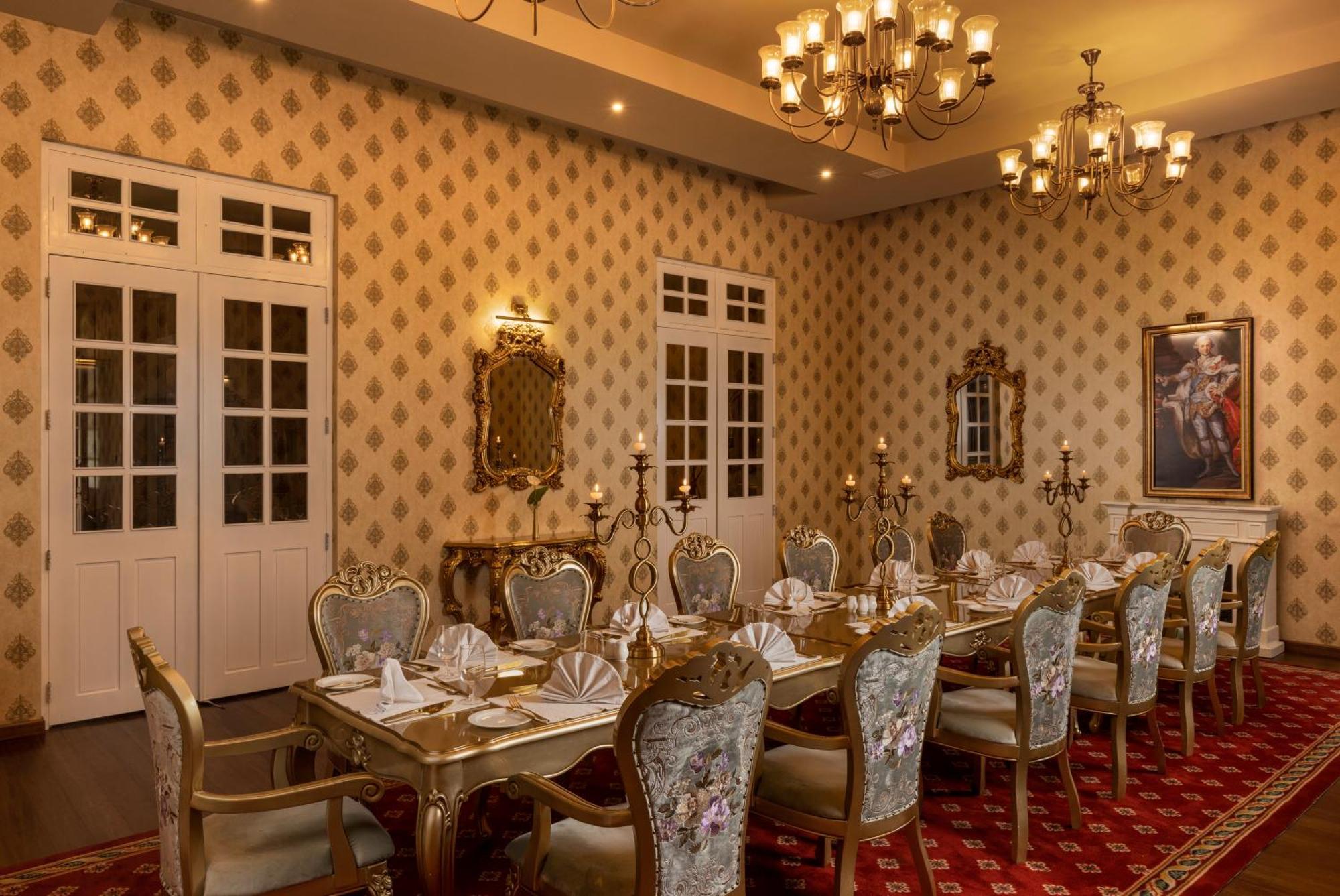 The Westbury Palace Nuwara Eliya Bagian luar foto