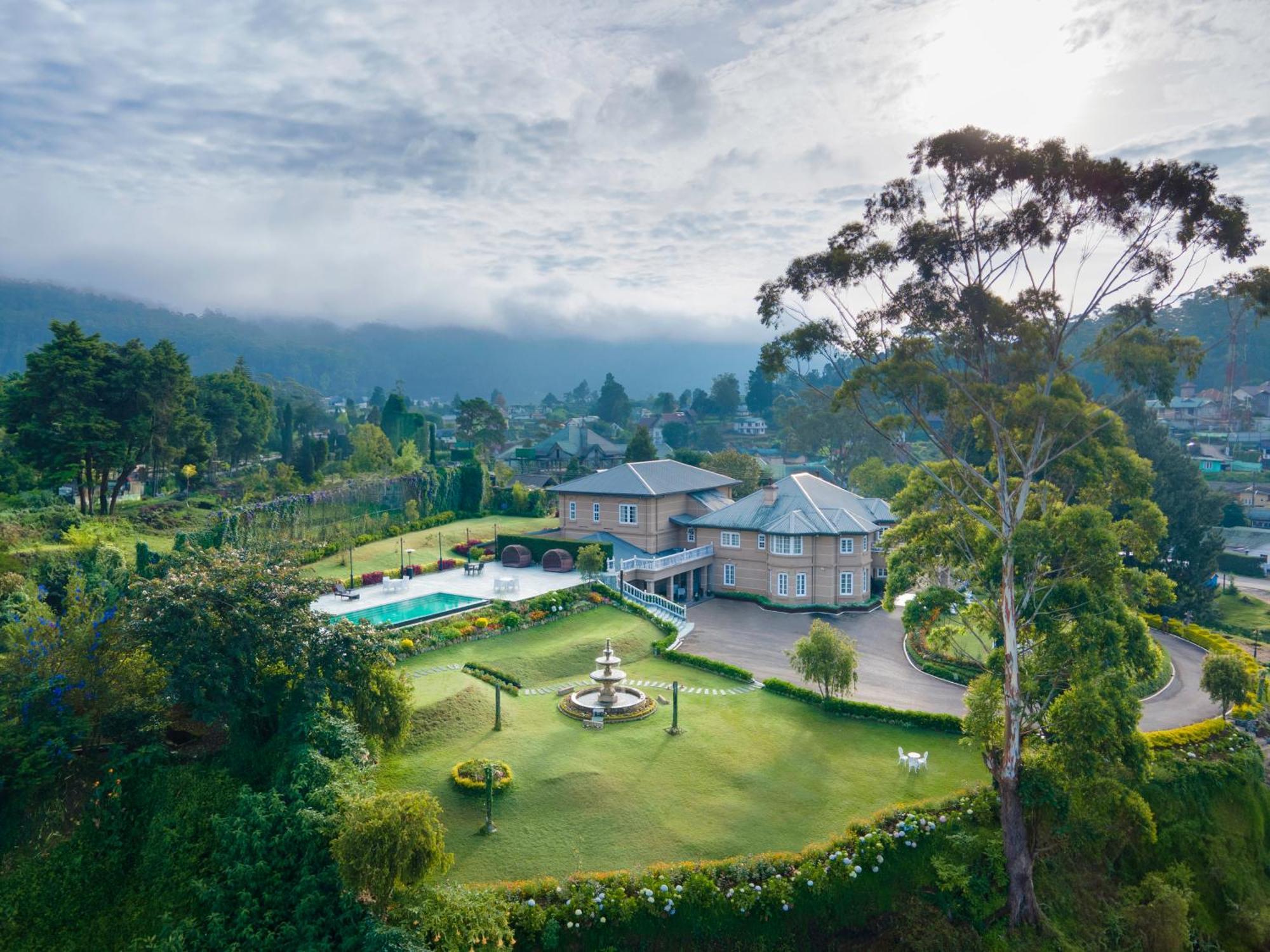 The Westbury Palace Nuwara Eliya Bagian luar foto